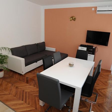 Voshta 2 Bedroom Apartment Zara Camera foto
